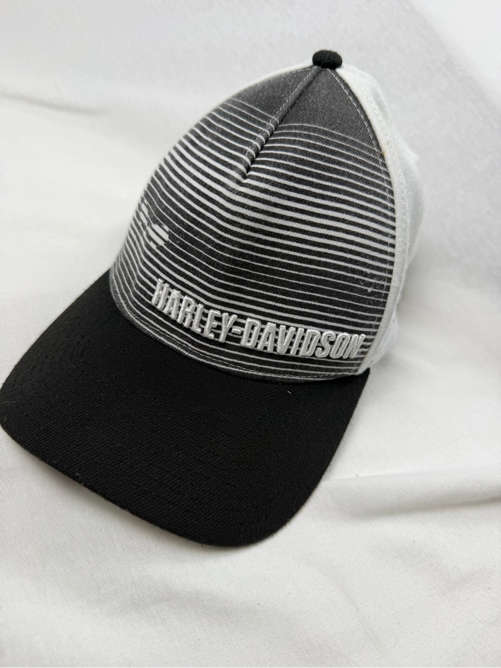 Harley-Davidson New Era 39THIRTY Stretch Fit Baseball Cap Hat Black White M/L